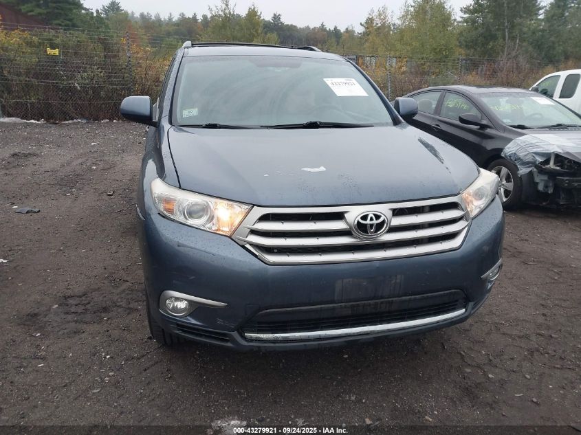 2013 Toyota Highlander Base Plus V6 VIN: 5TDBK3EH8DS252374 Lot: 43279921