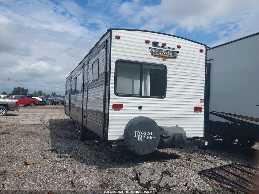 Vin: 4x4twdj26n8809945, lot: 43774538, forest river river wild 20223