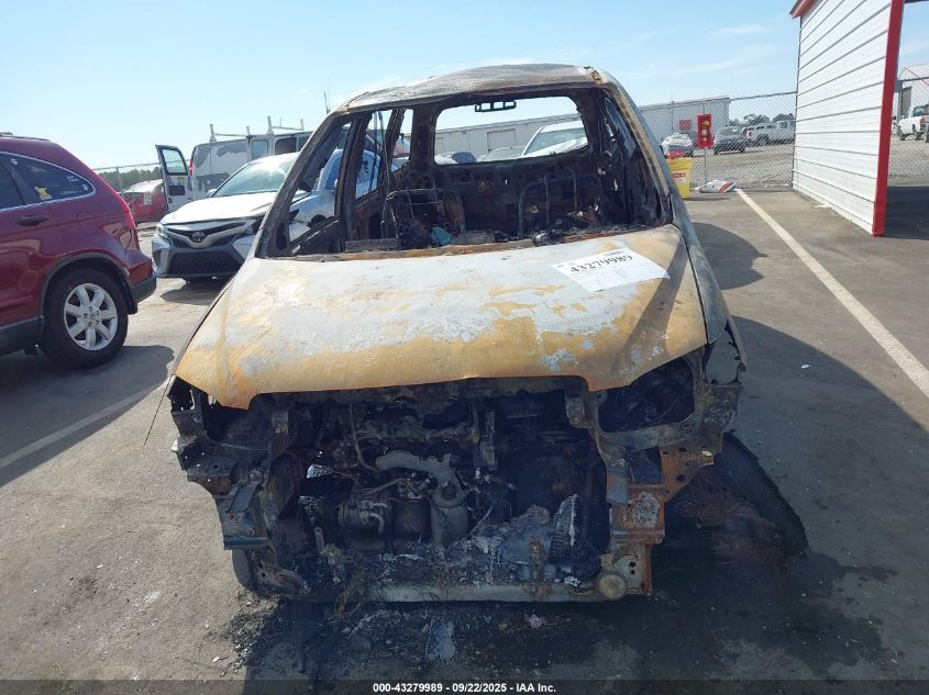 2005 Mazda Mpv Lx-Sv VIN: JM3LW28A950549604 Lot: 43279989