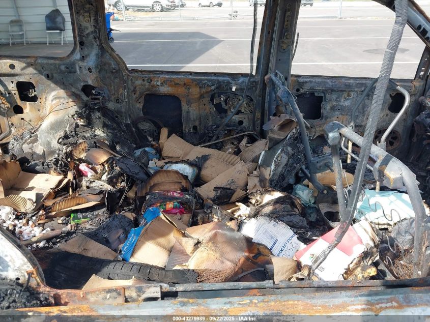 2005 Mazda Mpv Lx-Sv VIN: JM3LW28A950549604 Lot: 43279989