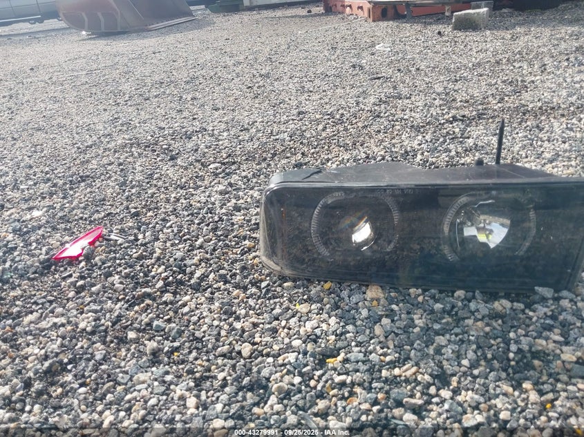 2003 Chevrolet Avalanche 1500 VIN: 3GNEC13T23G140969 Lot: 43279991