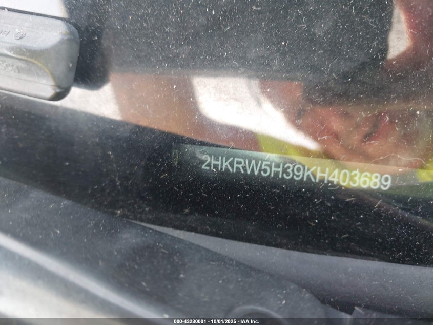 2019 HONDA CR-V LX - 2HKRW5H39KH403689