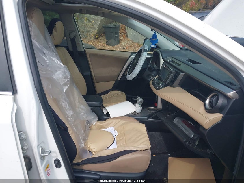 2013 TOYOTA RAV4 XLE - JTMRFREV0DD020858