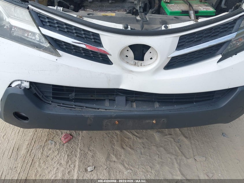 2013 TOYOTA RAV4 XLE - JTMRFREV0DD020858