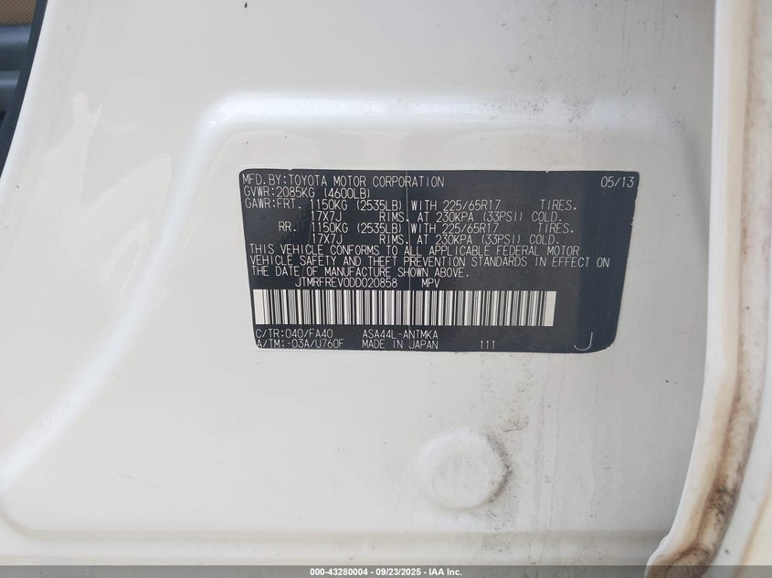 2013 TOYOTA RAV4 XLE - JTMRFREV0DD020858