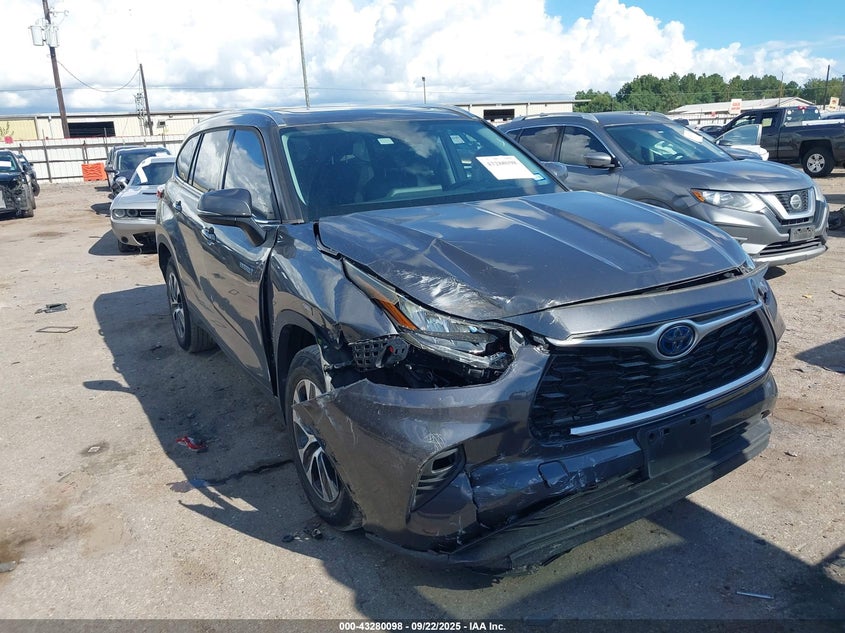 TOYOTA HIGHLANDER HYBRID XLE