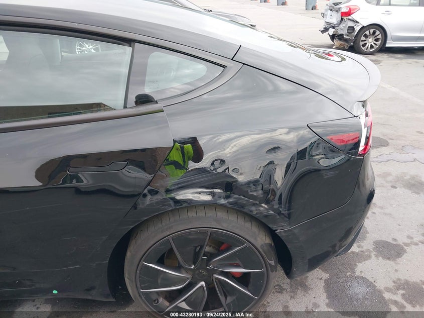 2024 Tesla Model 3 Performance All-Wheel Drive VIN: 5YJ3E1ET3RF807280 Lot: 43280193