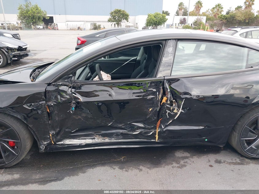 2024 Tesla Model 3 Performance All-Wheel Drive VIN: 5YJ3E1ET3RF807280 Lot: 43280193