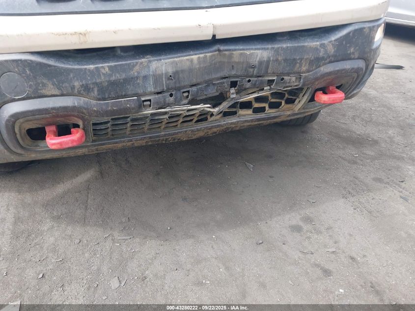 2015 Jeep Renegade Trailhawk VIN: ZACCJBCTXFPB77461 Lot: 43280222