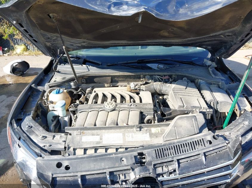 2013 Volkswagen Passat 3.6L V6 Sel Premium VIN: 1VWCM7A31DC150008 Lot: 43280266