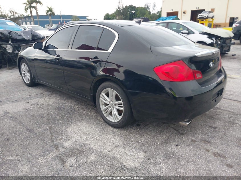 JNKBV61F08M250132 2008 INFINITI G photo no. 3