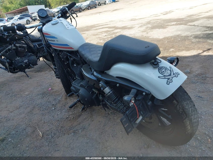 1HD1LP314MB413010 2021 HARLEY-DAVIDSON NIGHTSTER photo no. 3