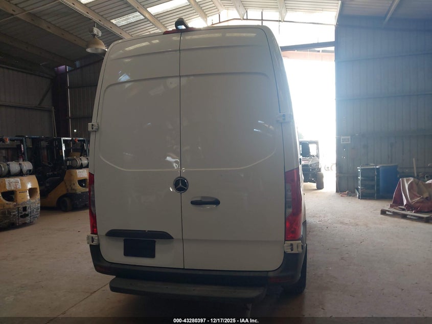 2023 Mercedes-Benz Sprinter 1500 Standard Roof 4-Cyl Gas VIN: W1Y70BGY5PT135498 Lot: 43280397