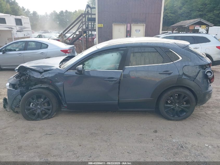 2025 Mazda Cx-30 2.5 S Carbon Edition/2.5 S Preferred Package VIN: 3MVDMBCM3SM845780 Lot: 43280411