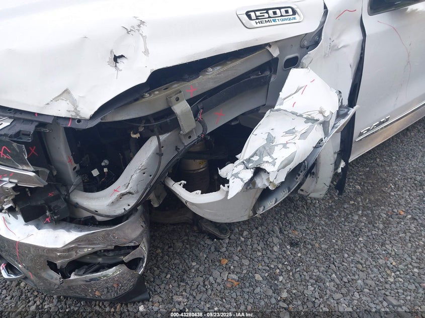 2021 Ram 1500 Limited 4X4 5'7 Box VIN: 1C6SRFHT5MN553761 Lot: 43280438