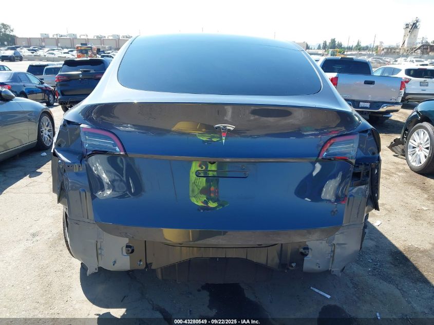 2023 Tesla Model Y Awd/Long Range Dual Motor All-Wheel Drive VIN: 7SAYGDEE7PA154808 Lot: 43280549