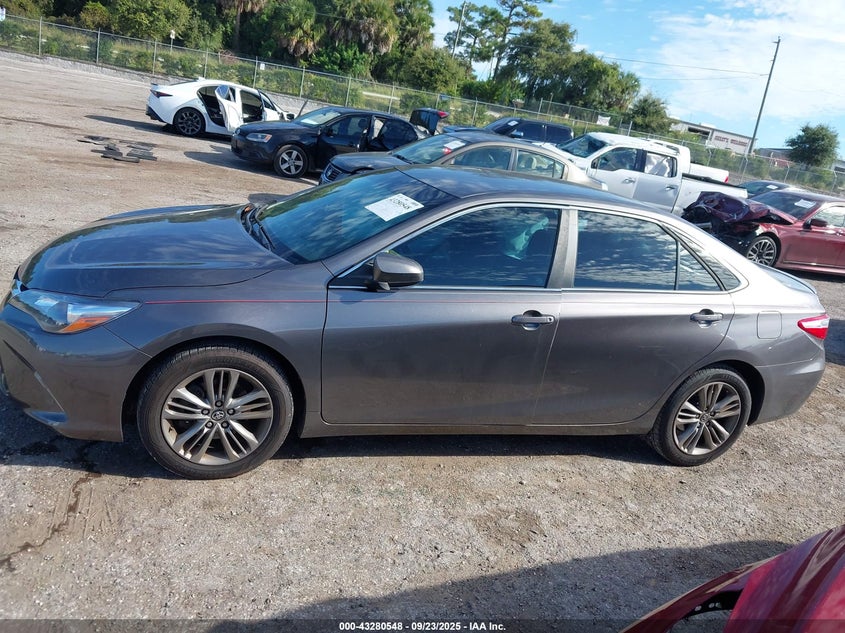 2017 TOYOTA CAMRY SE - 4T1BF1FK5HU805174