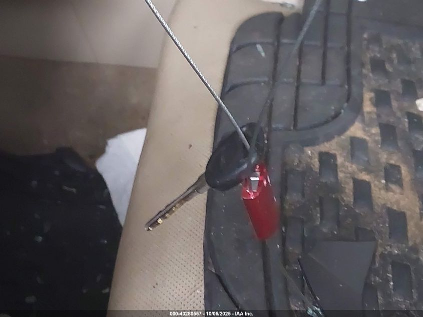 2013 GMC Sierra 1500 Denali VIN: 3GTP2XE24DG223669 Lot: 43280557