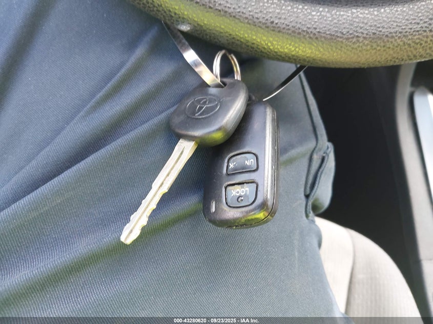 2017 TOYOTA COROLLA L - 2T1BURHE5HC802482