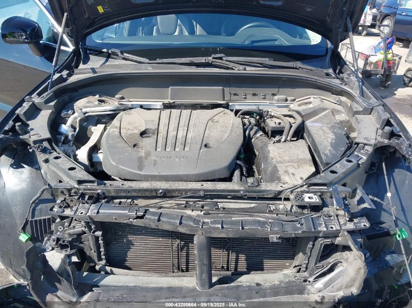 2023 Volvo Xc60 B5 Ultimate Bright Theme VIN: YV4L12DA9P1395144 Lot: 43280664
