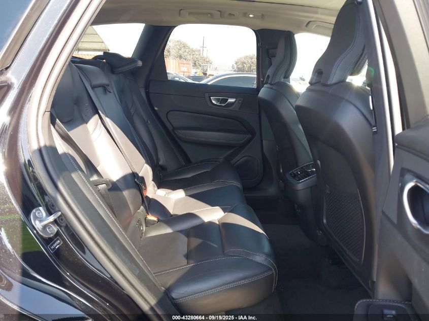 2023 Volvo Xc60 B5 Ultimate Bright Theme VIN: YV4L12DA9P1395144 Lot: 43280664