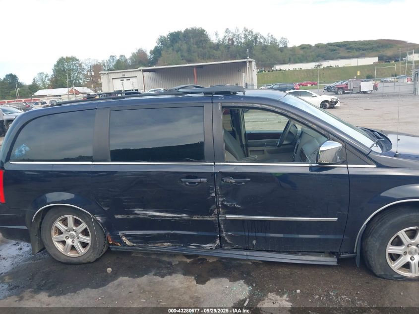 2010 Chrysler Town & Country Touring VIN: 2A4RR5DX8AR395323 Lot: 43280677