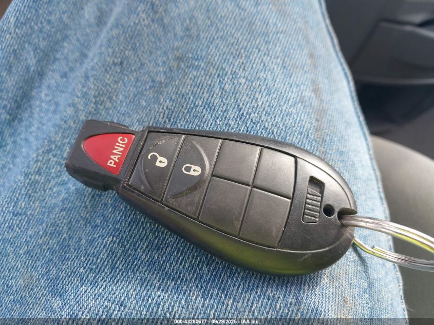 2010 Chrysler Town & Country Touring VIN: 2A4RR5DX8AR395323 Lot: 43280677