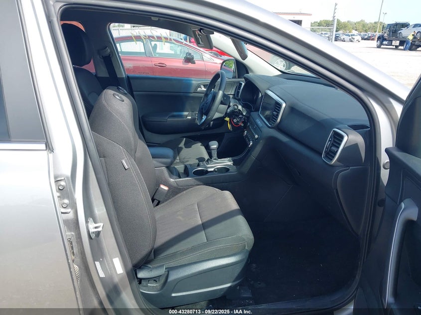 2022 KIA SPORTAGE LX - KNDPMCAC4N7966878