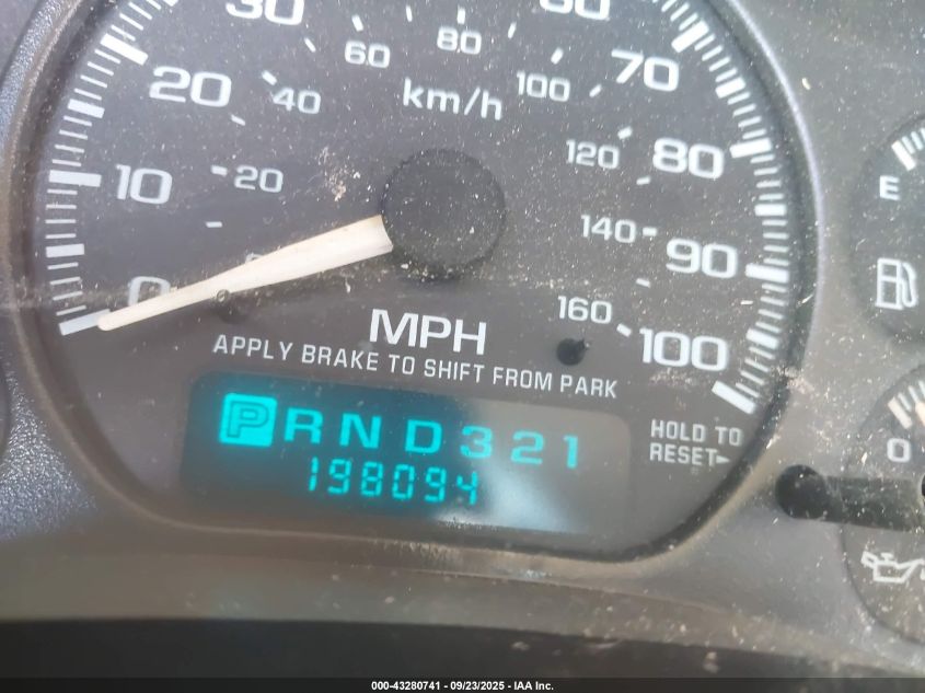 2002 Chevrolet Silverado 1500 Ls VIN: 2GCEC19T621103253 Lot: 43280741