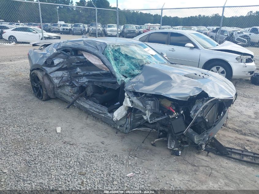 CHEVROLET CAMARO RWD LT1