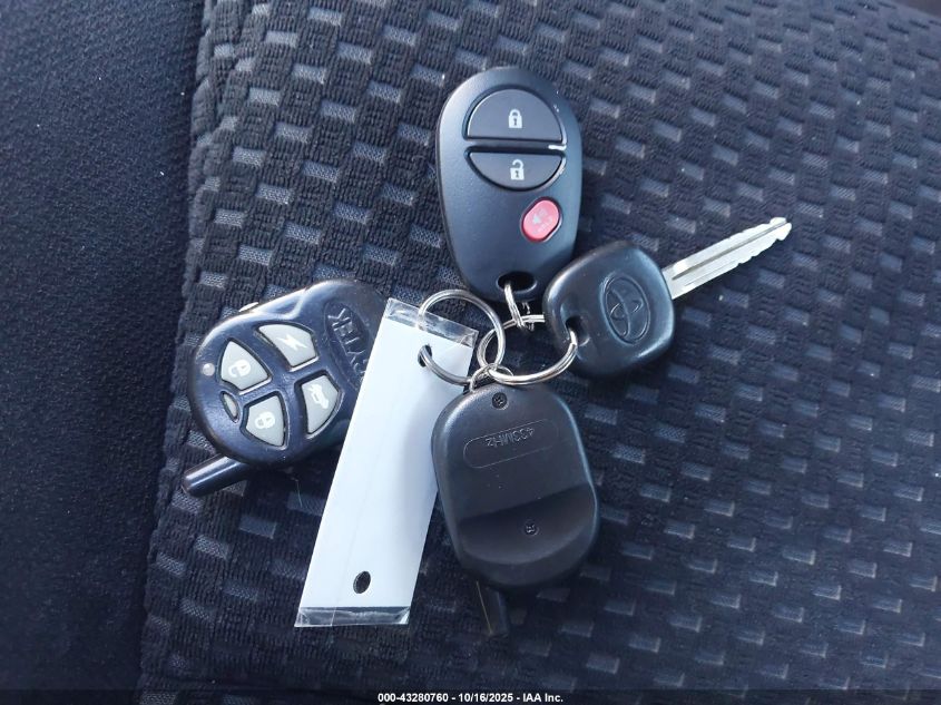 2013 Toyota Tundra Grade 5.7L V8 VIN: 5TFUY5F10DX286193 Lot: 43280760