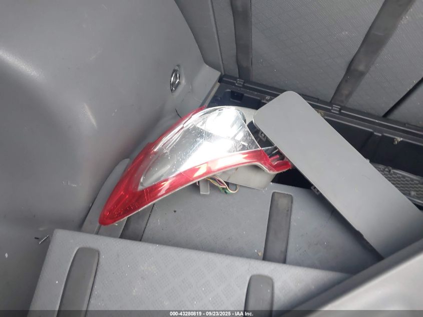 2009 Toyota Matrix S VIN: 2T1KE40E19C004784 Lot: 43280819