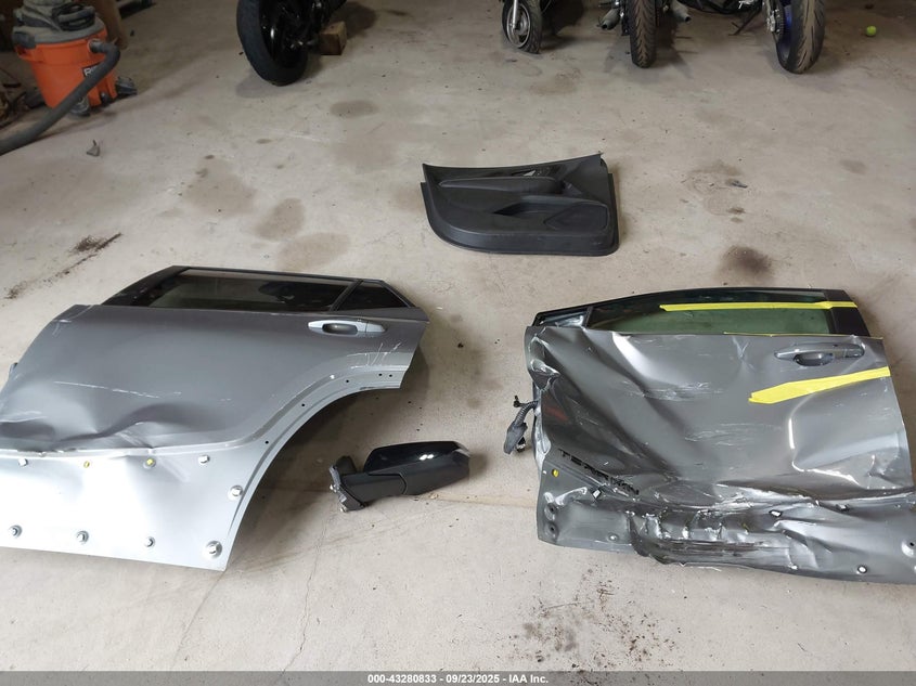 2023 GMC TERRAIN AWD SLE - 3GKALTEG8PL136123