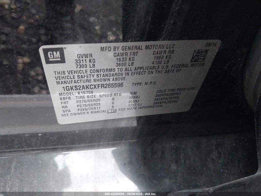 2015 GMC YUKON SLE - 1GKS2AKCXFR265596