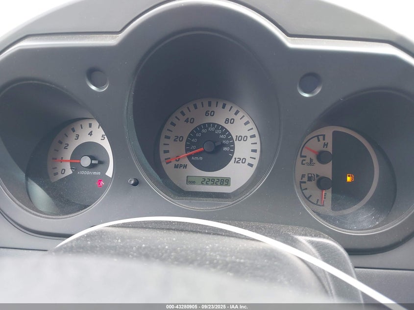 2004 Nissan Frontier Xe-V6 VIN: 1N6ED27T44C414955 Lot: 43280905