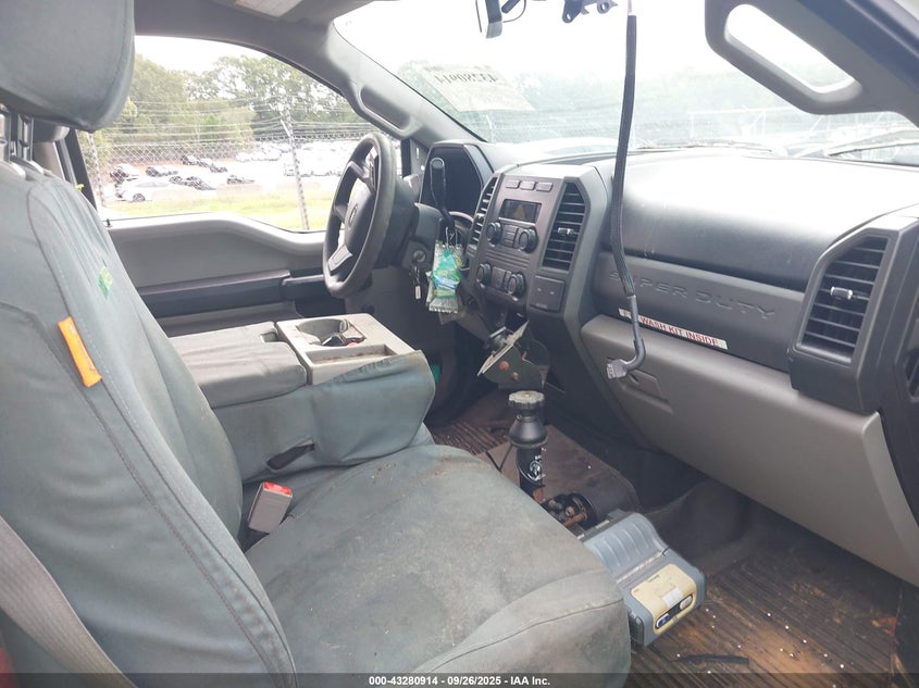 2018 Ford F-350 Xl VIN: 1FTRF3A60JEC83272 Lot: 43280914