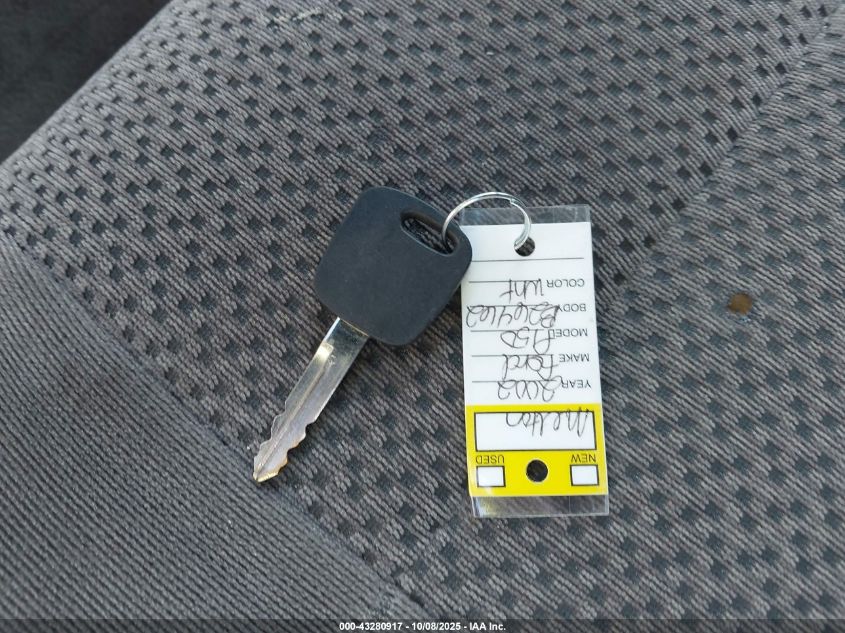 2002 Ford F-150 Lariat/Xl/Xlt VIN: 1FTRX17W52KB26462 Lot: 43280917