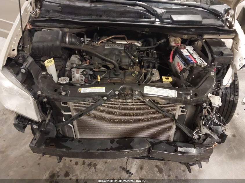 2010 Chrysler Town & Country New Lx VIN: 2A4RR2D16AR361276 Lot: 43280962