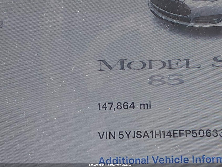 2014 Tesla Model S P85 VIN: 5YJSA1H14EFP50633 Lot: 43280981