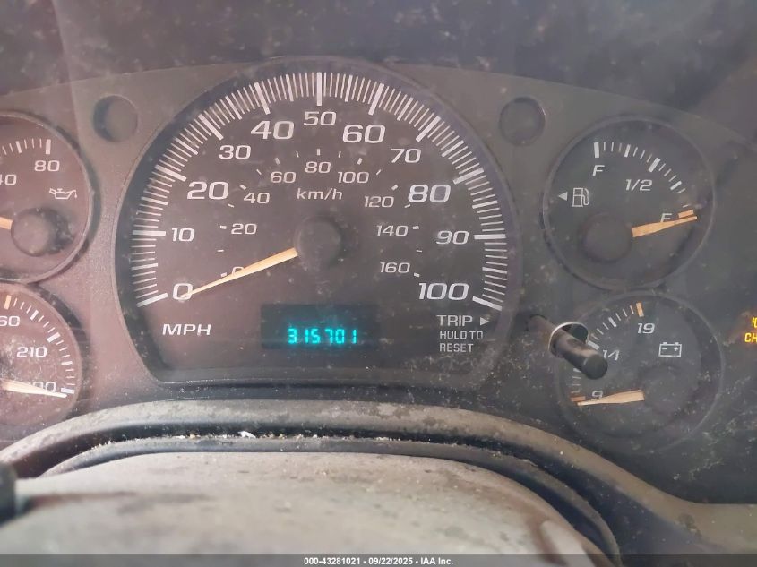 2004 Chevrolet Express VIN: 1GBFG15T141104340 Lot: 43281021