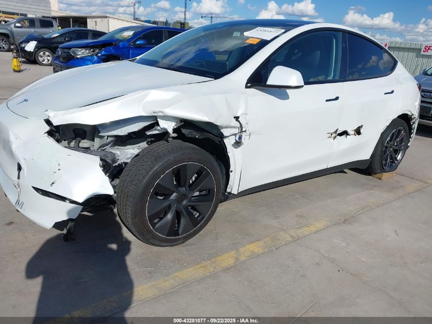 2025 Tesla Model Y Long Range Dual Motor All-Wheel Drive VIN: 7SAYGAEE2SF291066 Lot: 43281077