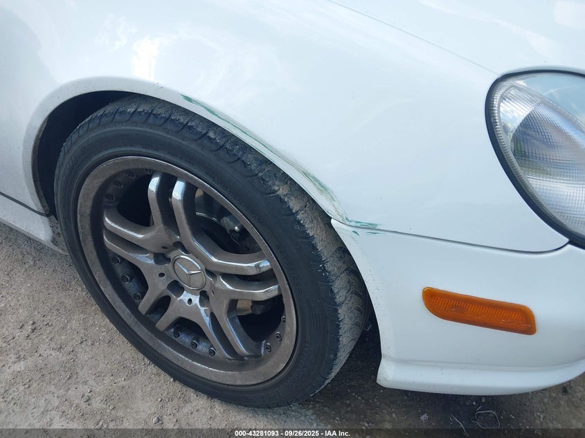 2001 Mercedes-Benz Slk 230 Kompressor VIN: WDBKK49FX1F171868 Lot: 43281093