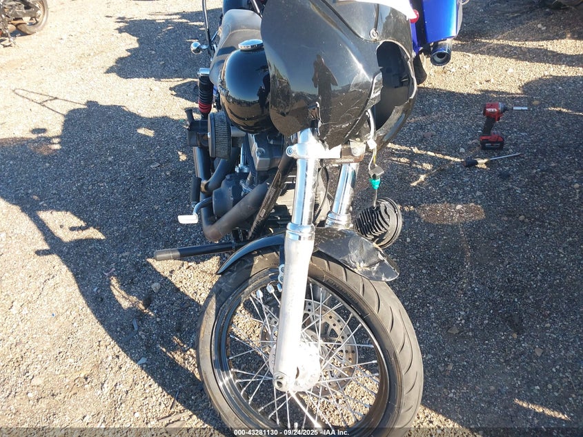 2012 Harley-Davidson Fxdb Dyna Street Bob VIN: 1HD1GX41XCC305633 Lot: 43281130