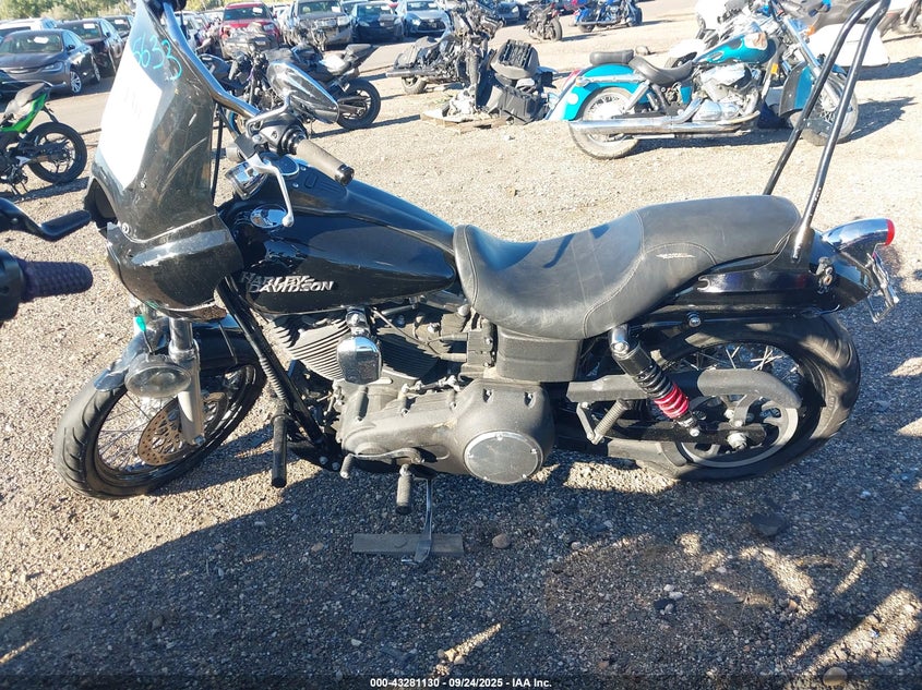2012 Harley-Davidson Fxdb Dyna Street Bob VIN: 1HD1GX41XCC305633 Lot: 43281130