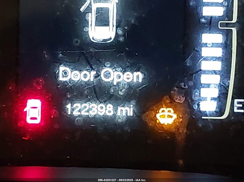 2015 JEEP CHEROKEE LATITUDE 1C4PJMCS1FW595057