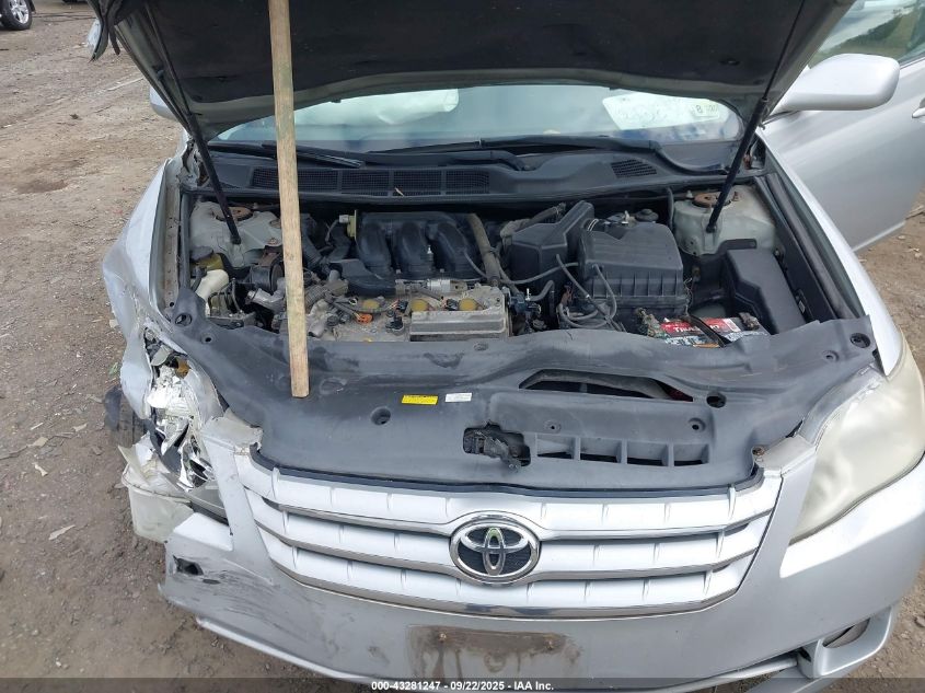 2005 Toyota Avalon Xls VIN: 4T1BK36BX5U050686 Lot: 43281247