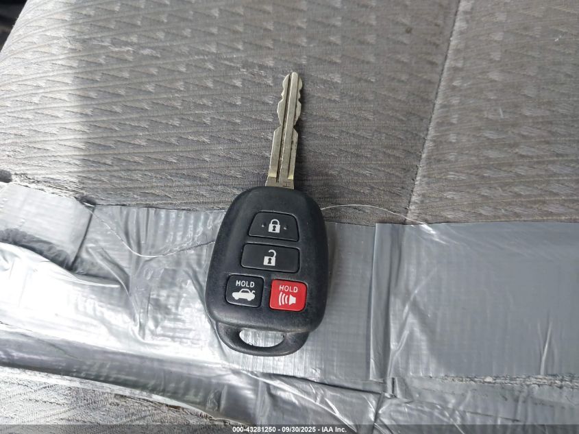 2015 Toyota Camry Se VIN: 4T1BF1FK8FU028857 Lot: 43281250