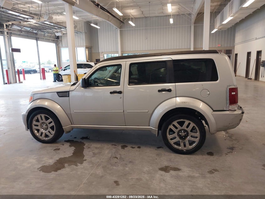 2007 Dodge Nitro R/T VIN: 1D8GU58647W607357 Lot: 43281252