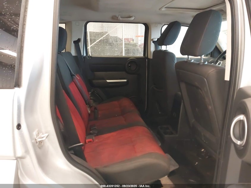 2007 Dodge Nitro R/T VIN: 1D8GU58647W607357 Lot: 43281252