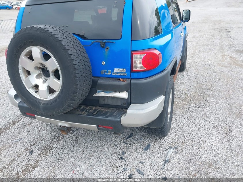2007 Toyota Fj Cruiser VIN: JTEBU11F370010128 Lot: 43281302